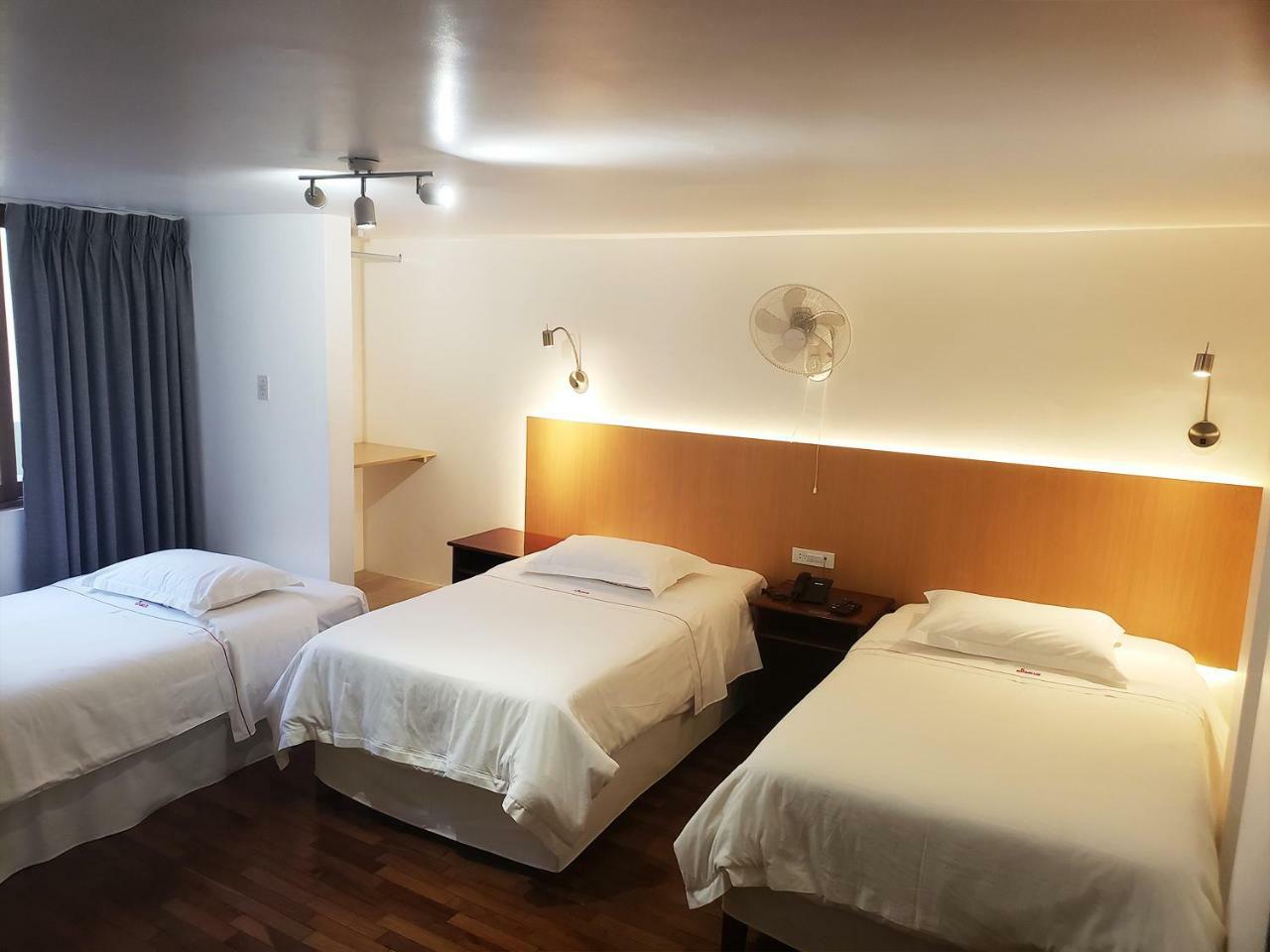 Hotel El Carmelo Miraflores Lima Bagian luar foto